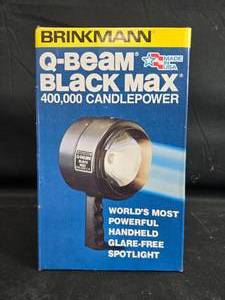 lot 84 image: Brinkmann Q-Beam Black Max 400,000 Candlepower Handheld Spotlight