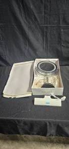lot 156 image: Microtek LightLid 35 Illuminated Makeup Mirror with Original Packaging