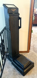 lot 15 image: Vintage National Automatic Machine Company Scale