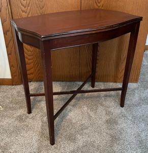 lot 44 image: Vintage Mahogany Occasional Table by Colonial Art Furniture Shop