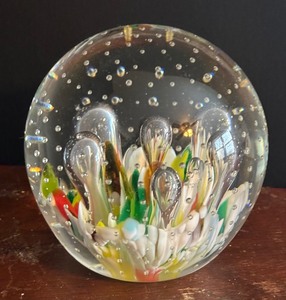 lot 51 image: Colorful Vintage Art Glass Paperweight with Controlled Bubbles