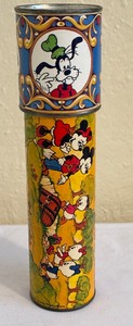 lot 33 image: Vintage Walt Disney Productions Kaleidoscope