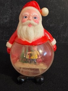lot 82 image: Vintage Celluloid Santa Snow Globe Figurine