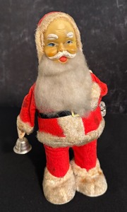 lot 34 image: Vintage Santa Clause Bell Ringer Figurine