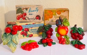 lot 38 image: Vintage Cherry Themed Items