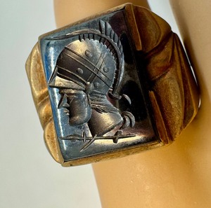 lot 16J image: Vintage 10k Hematite Carved Intaglio Ring