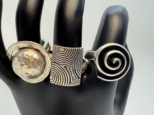 lot 149J image: Three Sterling Silver Rings