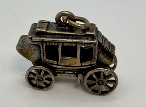 lot 26 image: Vintage Sterling Silver Stagecoach Charm