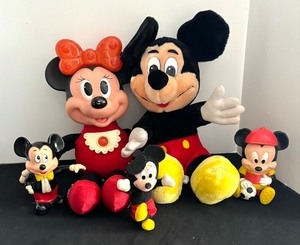 lot 353A image: Mickey and Minnie Mouse Dolls and Bank