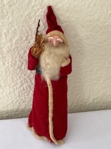 lot 331 image: Vintage Santa Clause Figurine