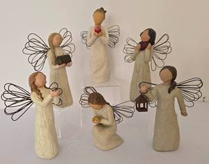 lot 389 image: Sweet Willow Tree Angel Collection