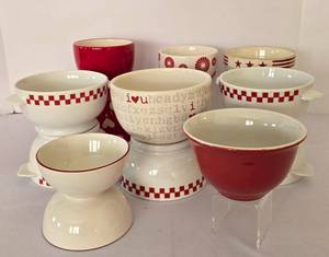 lot 397 image: Fun Red and White Bowl Set