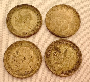 lot 457 image: 1932, 1935 and 1940 Britain Three Pence Coins