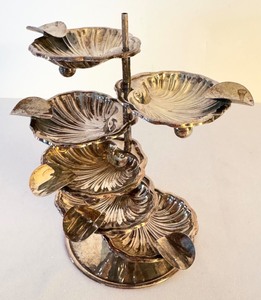 lot 8C image: Vintage Sterling Silver Five Piece Ashtray