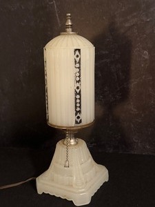 lot 27C image: 1930s HouzeX Aka Houze Glass Co. Art Deco Coralex White Skyscraper Boudoir Lamp