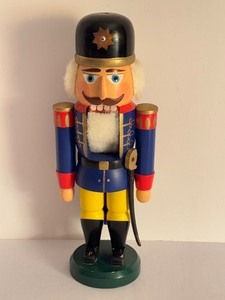 lot 439 image: Vintage German Erzgebirge Nutcracker
