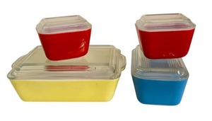 lot 11 image: Vintage Pyrex Primary Colors Set Refrigerator Dish with Lids 8 pcs