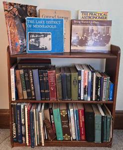 lot 462 image: Diverse Selection of Books  Small Bookcase