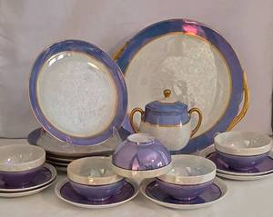 lot 465 image: Lovely Lustre Ware China Grouping