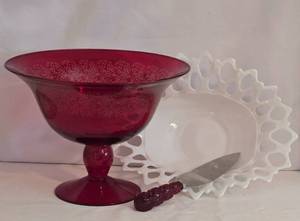 lot 469 image: Vibrant Cranberry Compote, Westmoreland Serving Platter & More