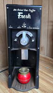 lot 493 image: Vintage Table-Top Electric Grindmaster Coffee Grinder