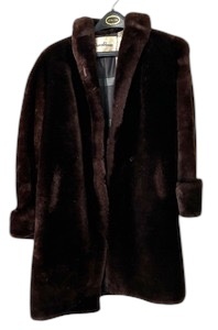 lot 256 image: Vintage Donaldsons Fur Coat