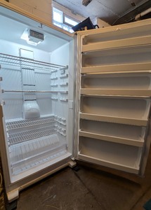 lot 532 image: Maytag Upright Freezer