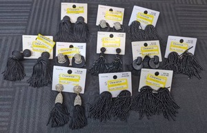 lot 60 image: 11 Pairs of New DangleDrop Tassel Fashion Statement Earrings Black