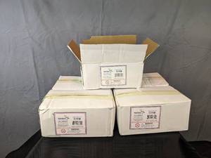 lot 107 image: 5 Cases of Neliblu Classic 80s Style Neon Sunglasses