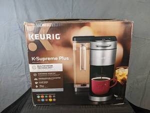 lot 1 image: New K-Supreme Plus SMART Single Serve Coffee Maker