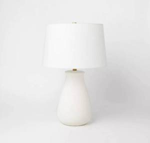 lot 8 image: Brand New 18 Ceramic Speckled Table Lamp