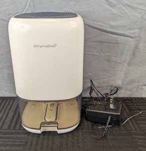 lot 211 image: New Small Electric Dehumidifier Portable and Compact DH-C501 White