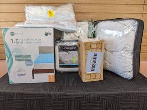 lot 190 image: Twin Size Bedding 2 Mattress Protectors, 1 Fitted Sheet, Ecossentials 1.5 Mattress Topper, Beautyrest Down Alternative Mattress Pad and Comforter