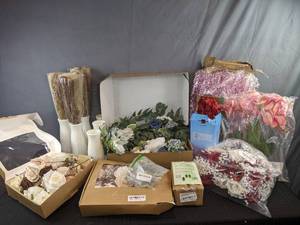 lot 192 image: Artificial Flowers, Greenery and Vases