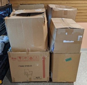 lot 2A image: Target Clothing and Accessories Pallet - Tons of GREAT Items