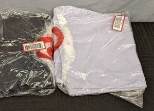 lot 260L image: 3 Brand New Pairs of Womens Denizen Levis High Rise Loose Fit Taper Jeans Size 6 $29.99 Retail Each