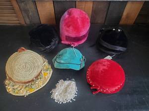 lot 35 image: Beautiful Collection of Early 20th Century Fancy Hats