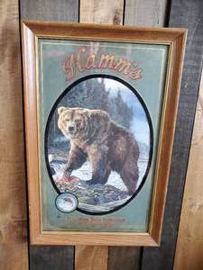 lot 40 image: 1993 HAMMS Beer Brown Bear American Collection Mirror Sign