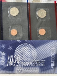 1999 P&D Susan B. Anthony Uncirculated Coin Set