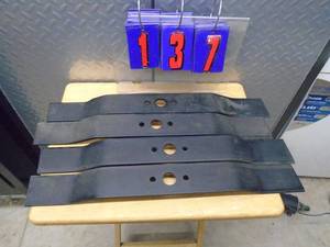 lot 137 image: Flat of blades. As shown.