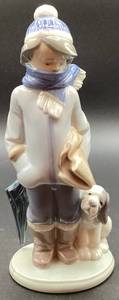 Lladro 5220 Winter Boy With Dog Figurine