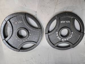 lot 12 image: Lot of two 10Lb Fitness Gear 2-Inch Weight Plates ( Used, Like new)