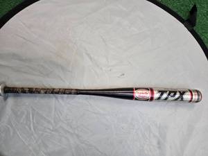 lot 79 image: TPX Extra Life Louisville Slugger Bat