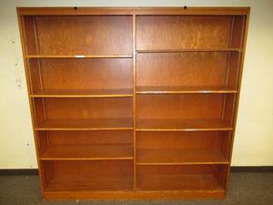 lot 40 image: 10 Tier Shelf-Oak