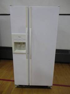 lot 58 image: Whirlpool 33 in. 22 cu. ft. Standard Depth French Door Refrigerator in White-ED22PQ