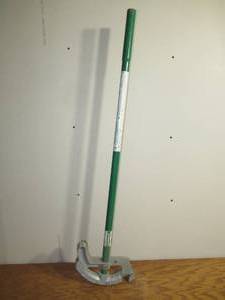 lot 15 image: Greenlee 34 EMT 12 Rigid Pipe Bender-Used