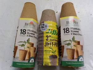 lot 45 image: Burbee and Jiffy Seed Starting Pots...