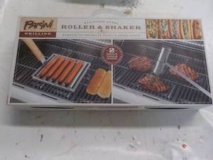 lot 55 image: Parini Roller and Shaker...