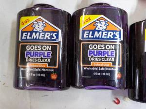 lot 76 image: 20 ct Elmers 4 oz School Glue...
