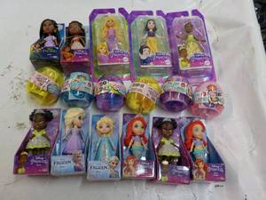 lot 139 image: Disney Toys...